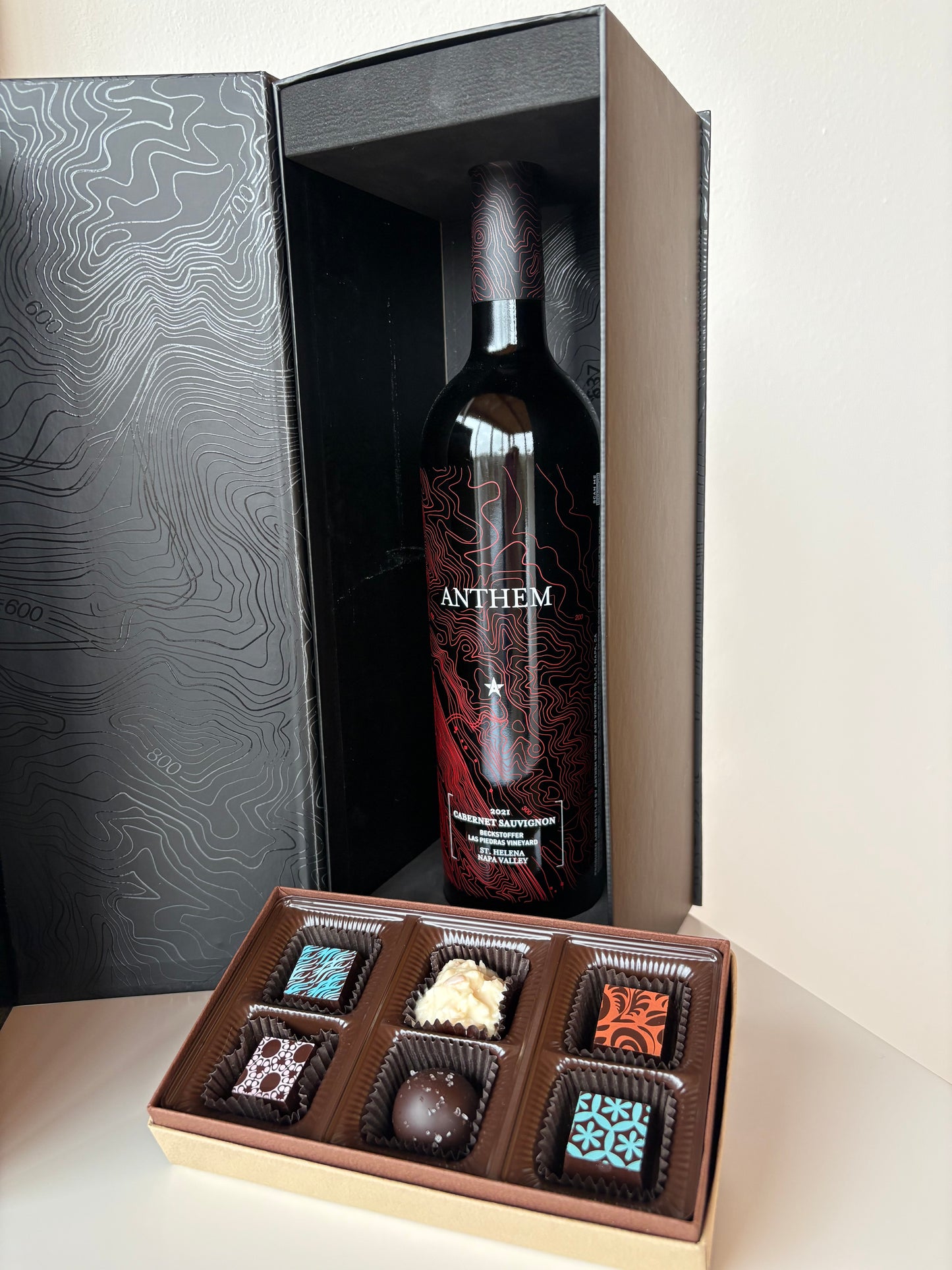 Valentine's Day: 2021 Anthem Cabernet Paired with 6 Artisan Chocolates in Gift Box
